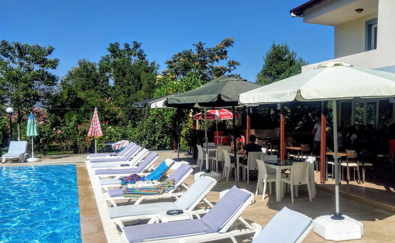 Melodi Club Apart Davutlar Buitenkant foto